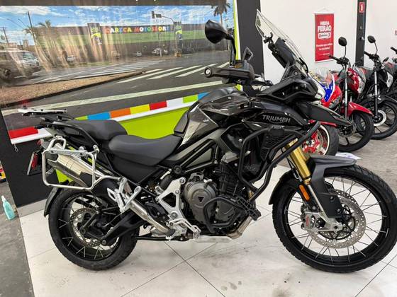 TRIUMPH TIGER 1200 RALLY BLACK EDITION TRIUMPH TIGER 1200 RALLY BLACK EDITION